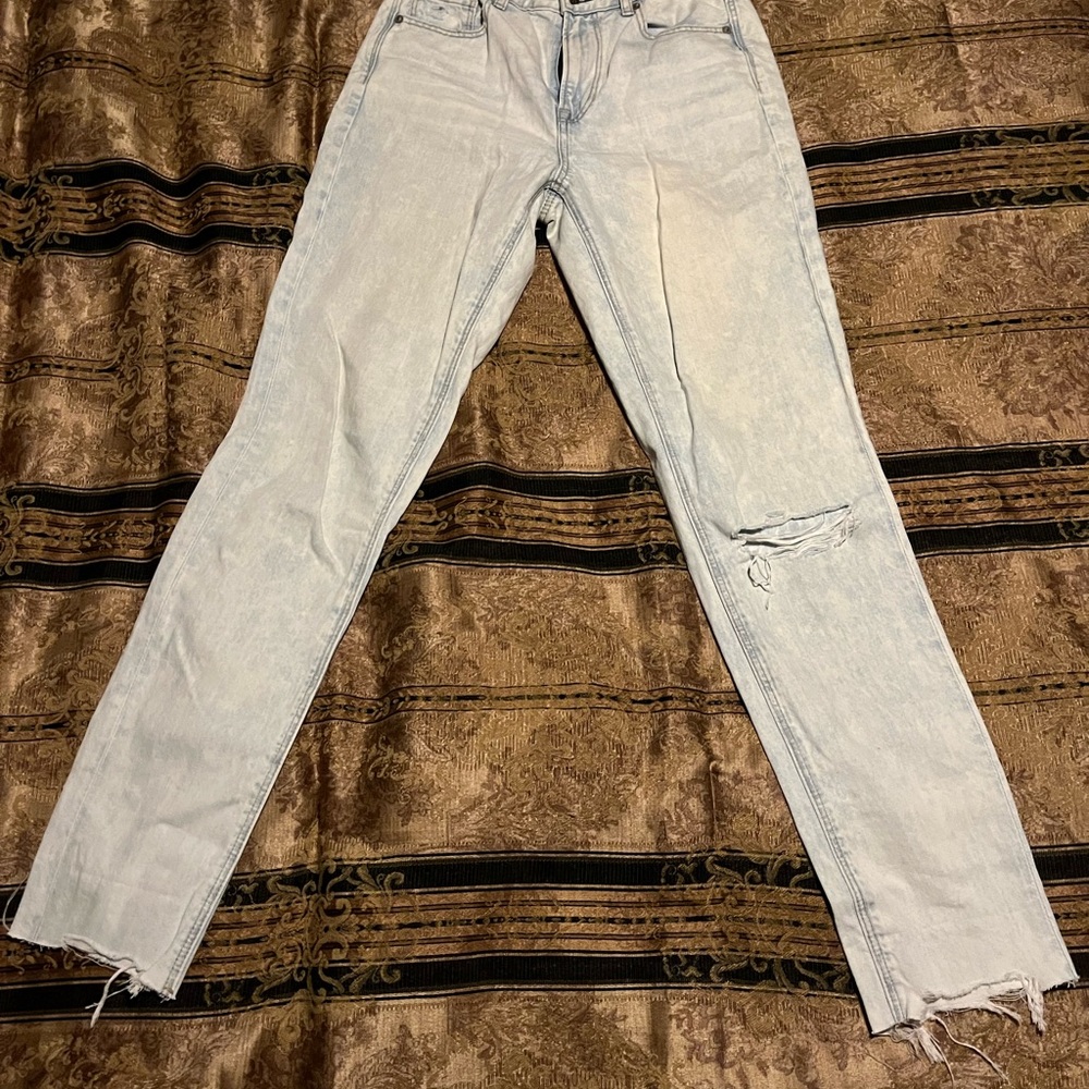 American Eagle Mom Jean